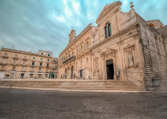 Scuderie Maresca Остуни